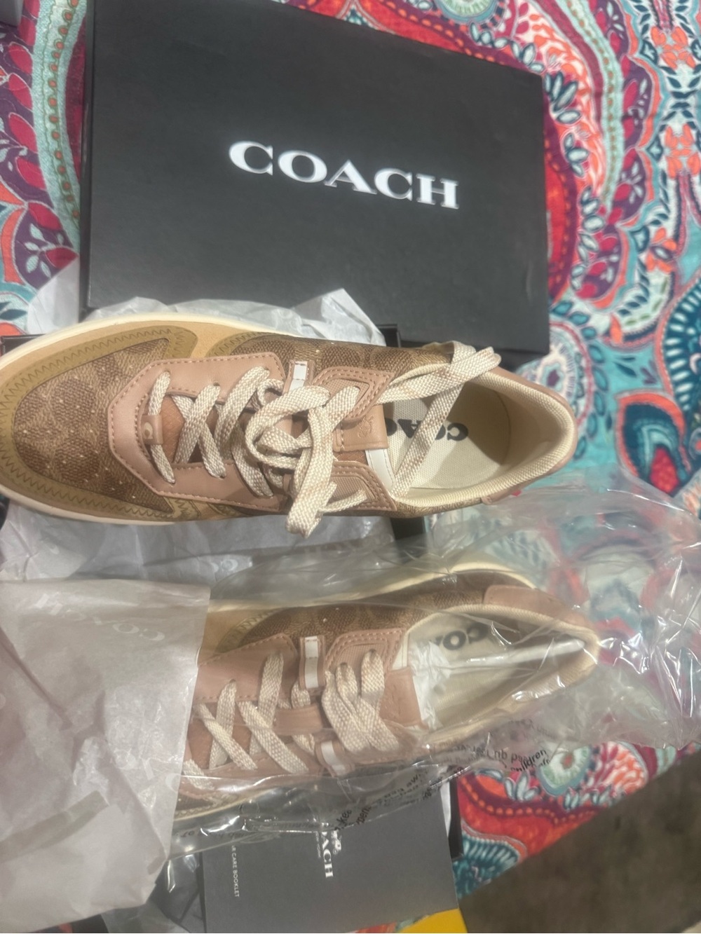 Coach Women’s Blush Pink and Light Brown Low-Top Sneakers